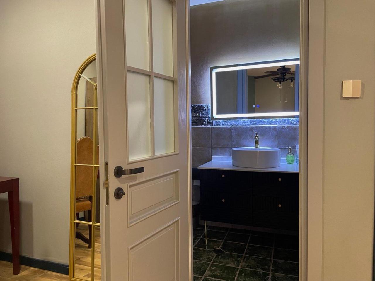 Apart Hotel Console Τυφλίδα Εξωτερικό φωτογραφία